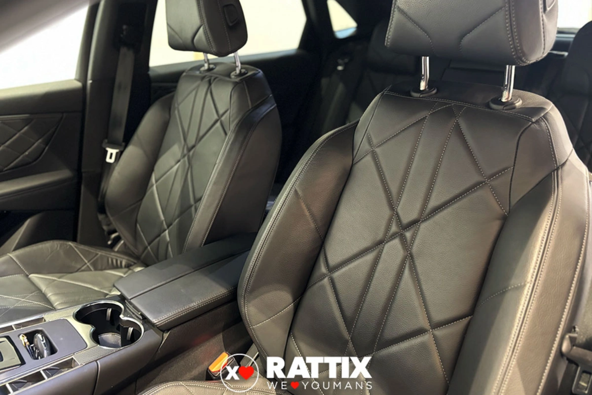 DS7 1.6 e-tense phev Rivoli 225cv auto DS7 1.6 e-tense phev Rivoli 225cv auto